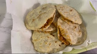 Gorditas de puerco en salsa roja 😍👍🥰🙏♥️