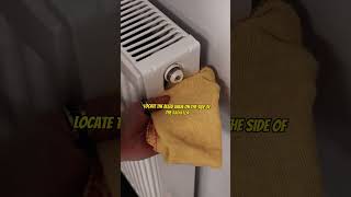 Bleeding a radiator #fischerfutureheat #bleedradiator #radiatortips Bleeding a radiator