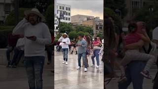 Broma de la cantada en público 😂🇲🇽