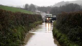 Land Rover Greenlaning in the wet 1