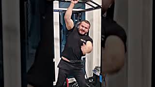 Daniel Procopciuc reps out ONE ARM PULLUPS like its NOTHING!