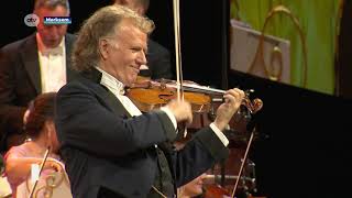 André Rieu walst Sportpaleis plat