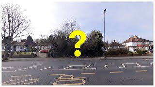 A Sanderstead Mystery - why is there a gap at 150 Limpsfield Road?