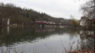 Schienenbus auf der Rottenburger Neckarbrücke (26.02.2017)