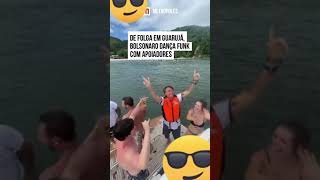 BOLSONARO DANÇANDO FUNK EM GUARUJÁ COM SEUS APOIADORES