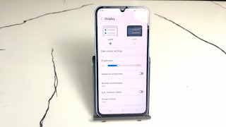how to turn on dark mode on Samsung Galaxy A35 5G