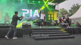 Pia Band Bawakan Lagu Benci Pada Lebaran Depok