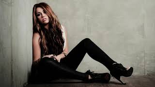 Miley Cyrus - My Heart Beats For Love (Instrumental)