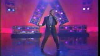 Marlon Jackson performing "Don't Go" in 1987