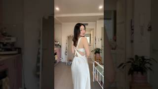 3 cách phối với váy lụa trắng | Jolin Sydney #silkdress #vaylua