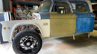 Found GOLD! Sweptline D200 Crew Cab gets a new cab corner and 22x12 Wheels!