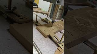 Engraving CMT Quickly and Professionally Using a Router Machine and Mach3 Software with a 4mm Tool