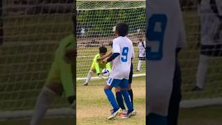 How to NUTMEG the Goalie #goal #soccer #football #messi