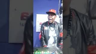 A kenyan dj, or rhumba goes crazy