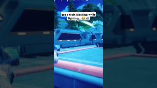 😂bro a train blocking while fighting.....🚝 (Fortnite) #fortnite #fypシ #shorts