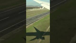 Lufthansa Boeing 787-9 Shadow Landing at Frankfurt Airport #shorts #lufthansa #landing