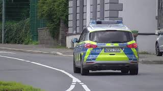 [Polizei] 2 FuStW der Polizei Gummersbach/Oberbergischer Kreis auf Einsatzfahrt