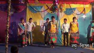 New Tharu dance video 2076 2019// New Tharu Song tikapur bazaar mein dekhna Tharu dance DJ song 2019