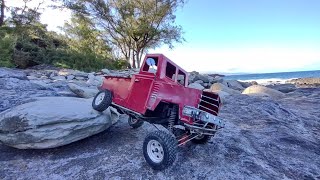 METAL BODY RC build Axial SCX10II 1959 Willys Fireball farm truck & RC4WD TF2 Toyota bashing #Hawaii