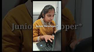 Junior Developer vs Senior Software Engineer #shorts #coding #funnyshorts