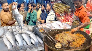 POPULAR BENGALI MAN SELLING MOST TASTIEST KOYLA GRILLED FISH &  FRIED FISH | BIGGEST SEA FOOD MARKET