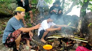 MANTAI DI PANTAI NYAMPLUNG RAGAS