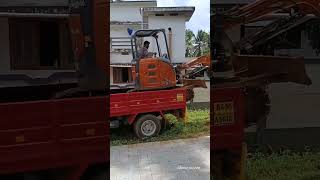 Mini Excavator loading on tipper/Tata Hitachi Zaxis 33U