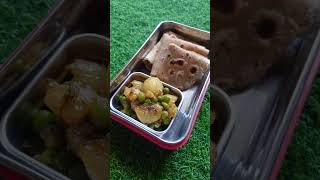 KIds Tiffin Idea : Aloo Matar sabji and Paratha #shorts #ytshorts  #tiffin  #homemade