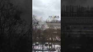 ⚡️Сильные обстрелы спальных районов в Харькове. Видео опубликовал в телеграмм Антон Геращенко.