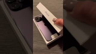 Apple iPhone 14 Pro Max unboxing.