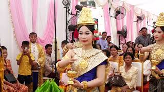 របាំជួនពរ,Khmer dance