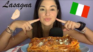 ASMR ITA | MANGIO UNA LASAGNA FATTA IN CASA DA ME 👩🏻‍🍳😋