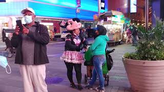 Walk tour at Times Square