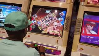 DR.B ( GALAXY B ) at CEO 2019 - CAPCOM VS SNK 2 (CVS2) 30 game win streak in JEBAILEY LAND: Arcade