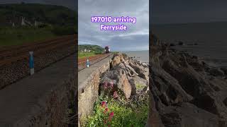 Class 197 arriving Ferryside 07/06/24