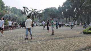 A stroll through the park - Saigon, 6am