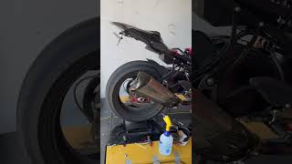 BMW S1000R with a full Akrapovic on the Dyno. #motobrostx #bikelife #dyno