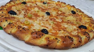 بيتزا محشوة الجوانب خفيفة مثل المطاعم سهلة و بمقادير مضبوطة  Pâte à pizza légère,, facile à préparer