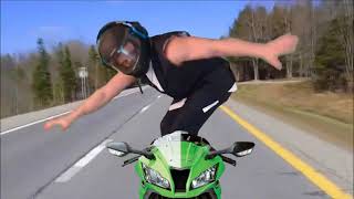 TYLER DOING CRAZY TRICKS ON MOTORCYCLE: A DAY IN THE LIFE OF TYLER1