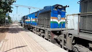 22119 Mumbai Karmali Tejas Express | Ratnagiri Departure