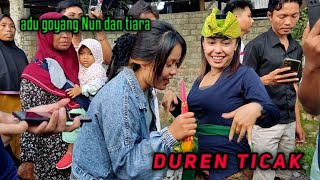 adu skil joget Nun dan Tiara di belakang sound temu karya..