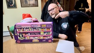 XMAS Opening Real Littles Shopkins Snack Time Late Night Snack Truck 200 Pieces Toy Unboxing!