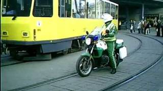 REAL FOOTAGE - GERMAN POLICE ON MOTORBIKE