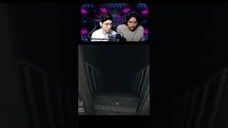 وقتی یه سلاح تو بازی ترسناک میبینی | April 24th #jumpscare #horrorgaming #fun #وحشت_انگیز