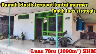 Rumah klasik terawat lantai marmer di jalan strategis tanah luas cocok untuk menikmati tua di Wates