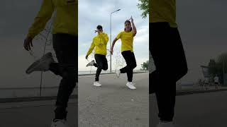 Ровная поверхность? Значит танцуем #shuffledance #shuffletutorial #танцы #dancevideo #cuttingshapes