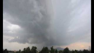 Supercella bresciana e shelf cloud 23 Luglio 2010