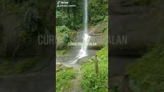 #Azalea_Channel #curug  INDONESIA EMANG KAYA AKAN KEINDAHAN ALAMNYA❤️❤️❤️