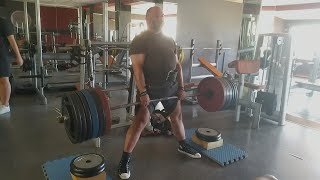 Pulled 622lbs from the blocks (been a year)