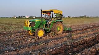 john deere 5105 4×4 with shugarcan caltivetar #shugarcan #johndeere #शेतकरी #shorts #agriculture